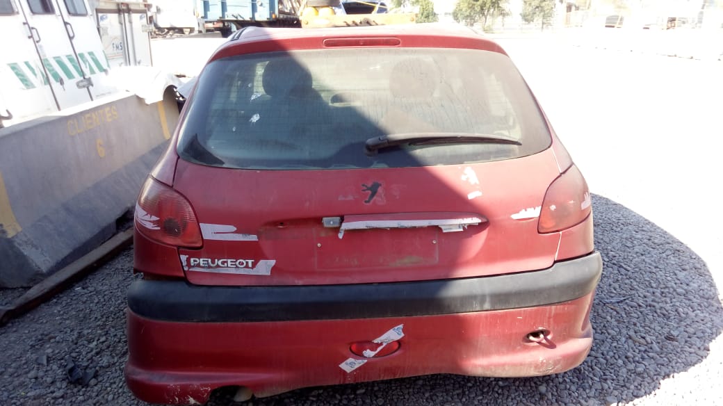  Peugeot 206 2004    EN DESARME